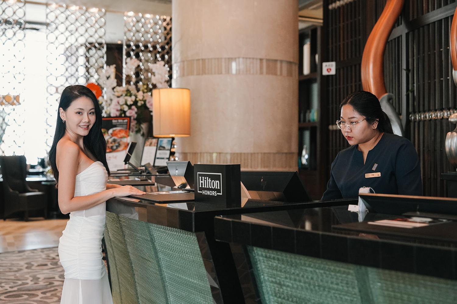 Hotel Hilton Bangkok Grande Asoke Exterior foto